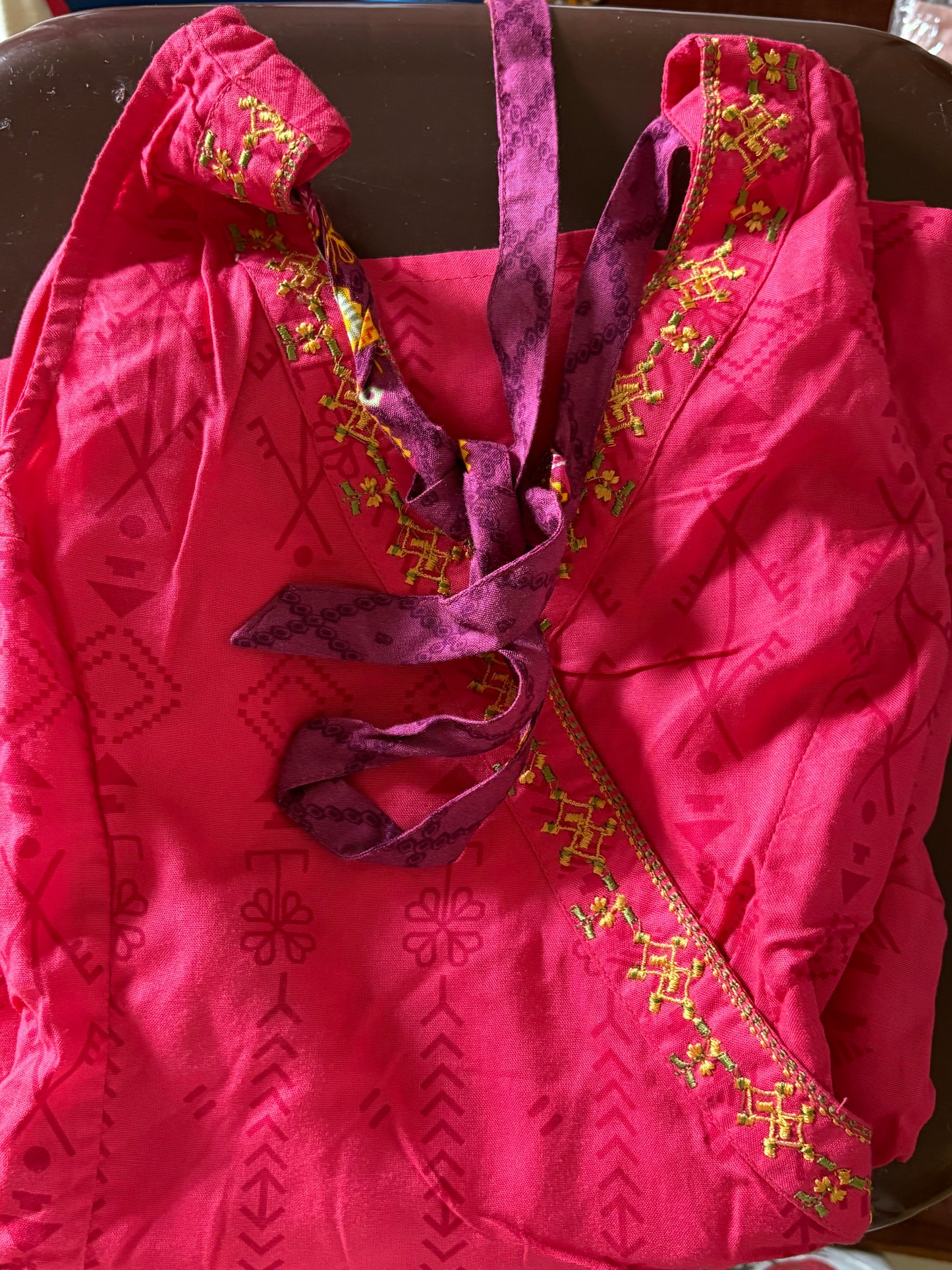 Cotton sleeveless hot pink printed kurti