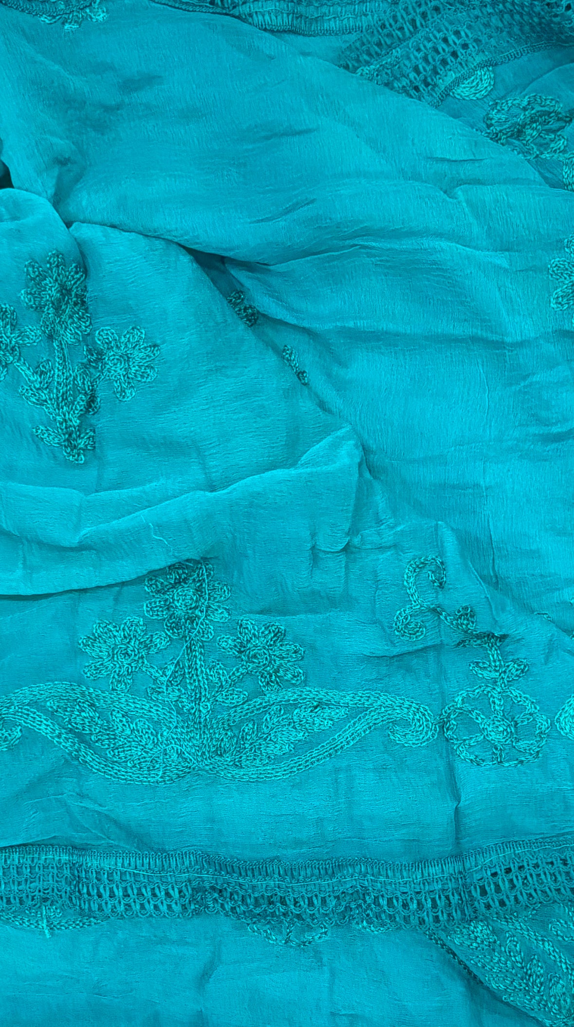 Soft Chiffon 2.25m full embroidered lace border single tone dupatta
