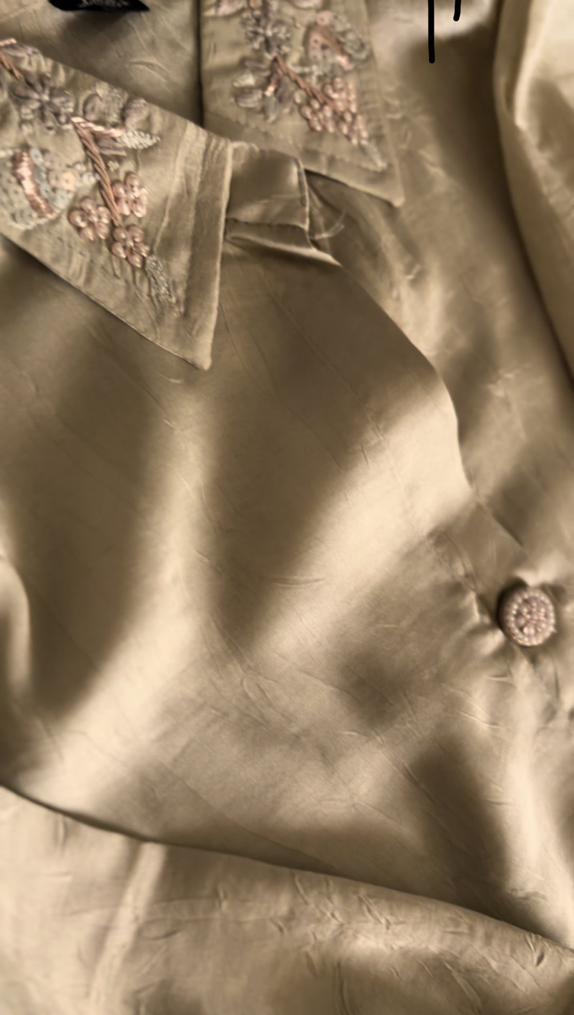 Soft silk crinkled pastel co-ord set with hand work embroidery