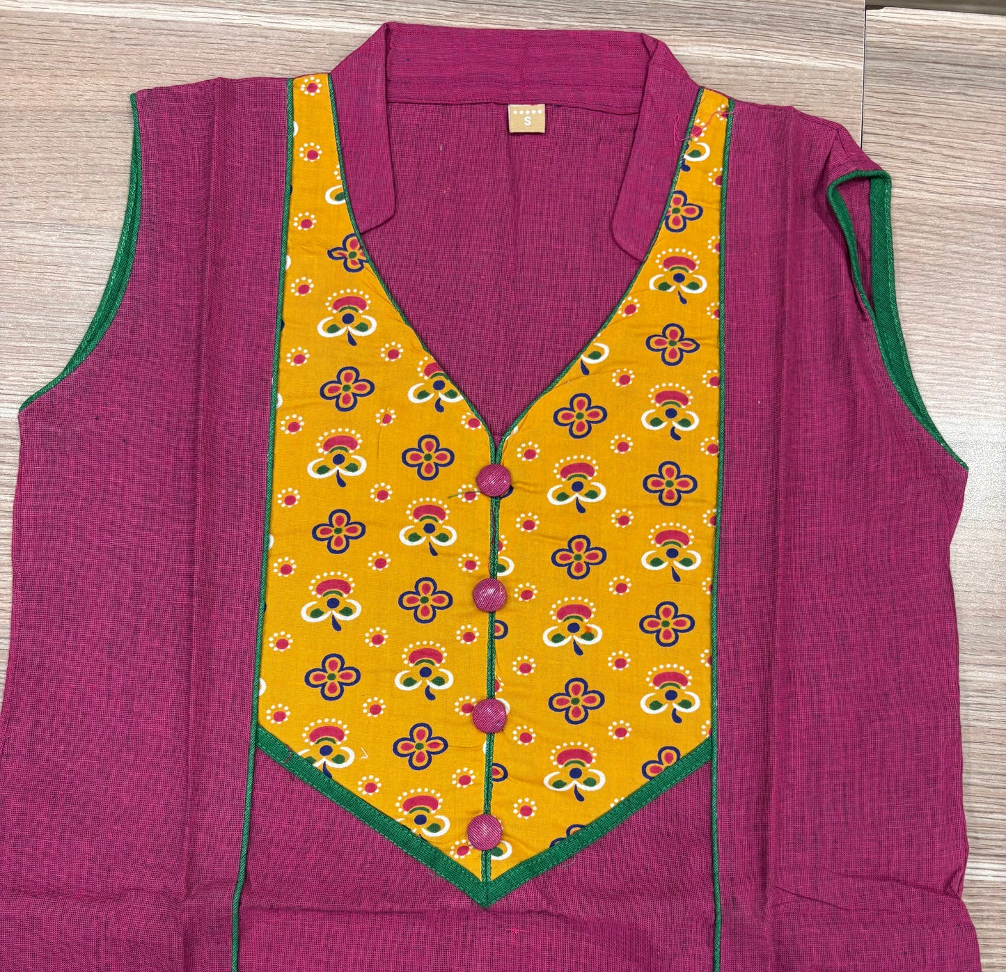 Pure cotton sleeveless (small sleeve provided) kurti