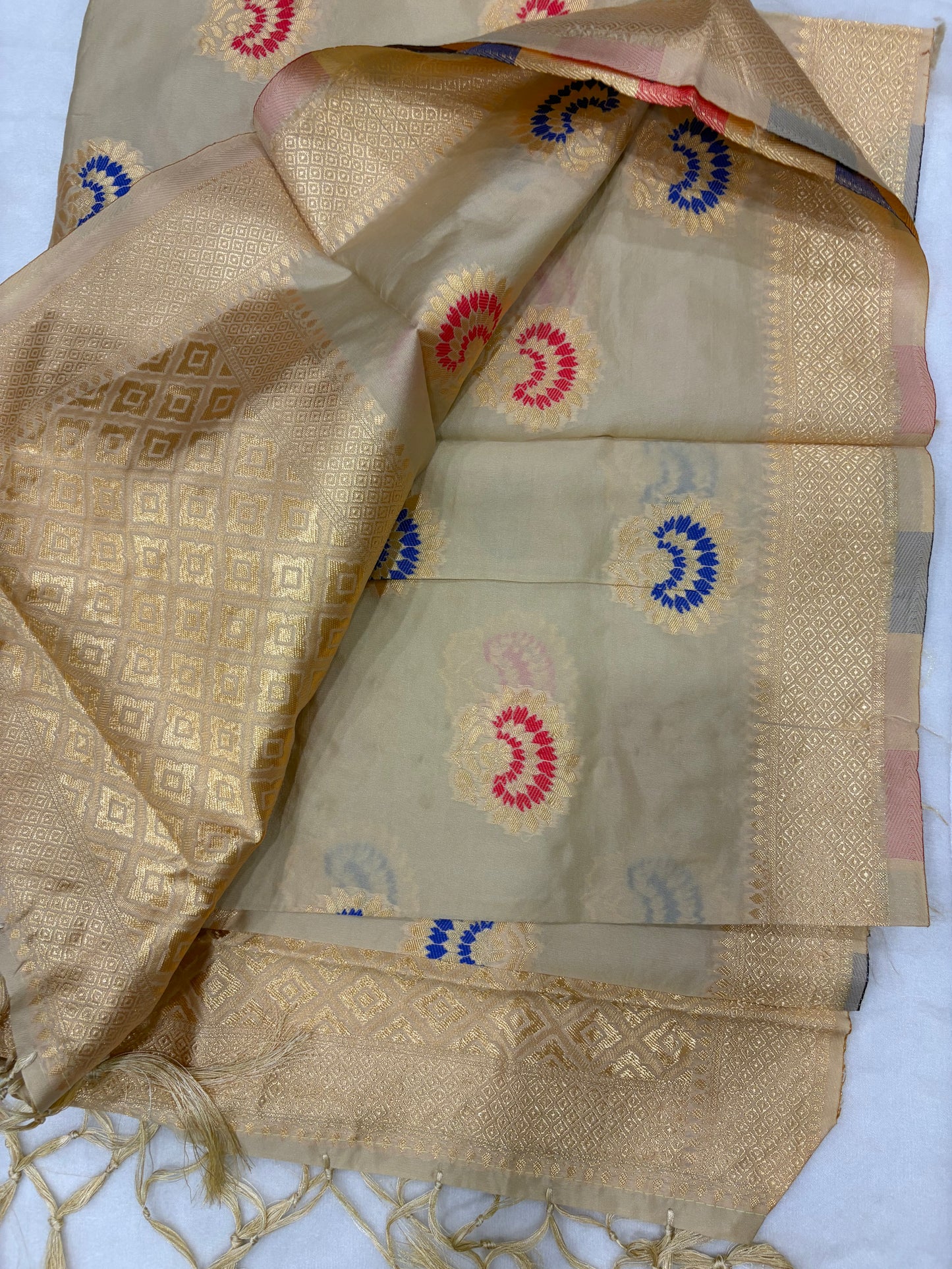 Cotton silk full Banarasi print 2.25m wide dupatta pink