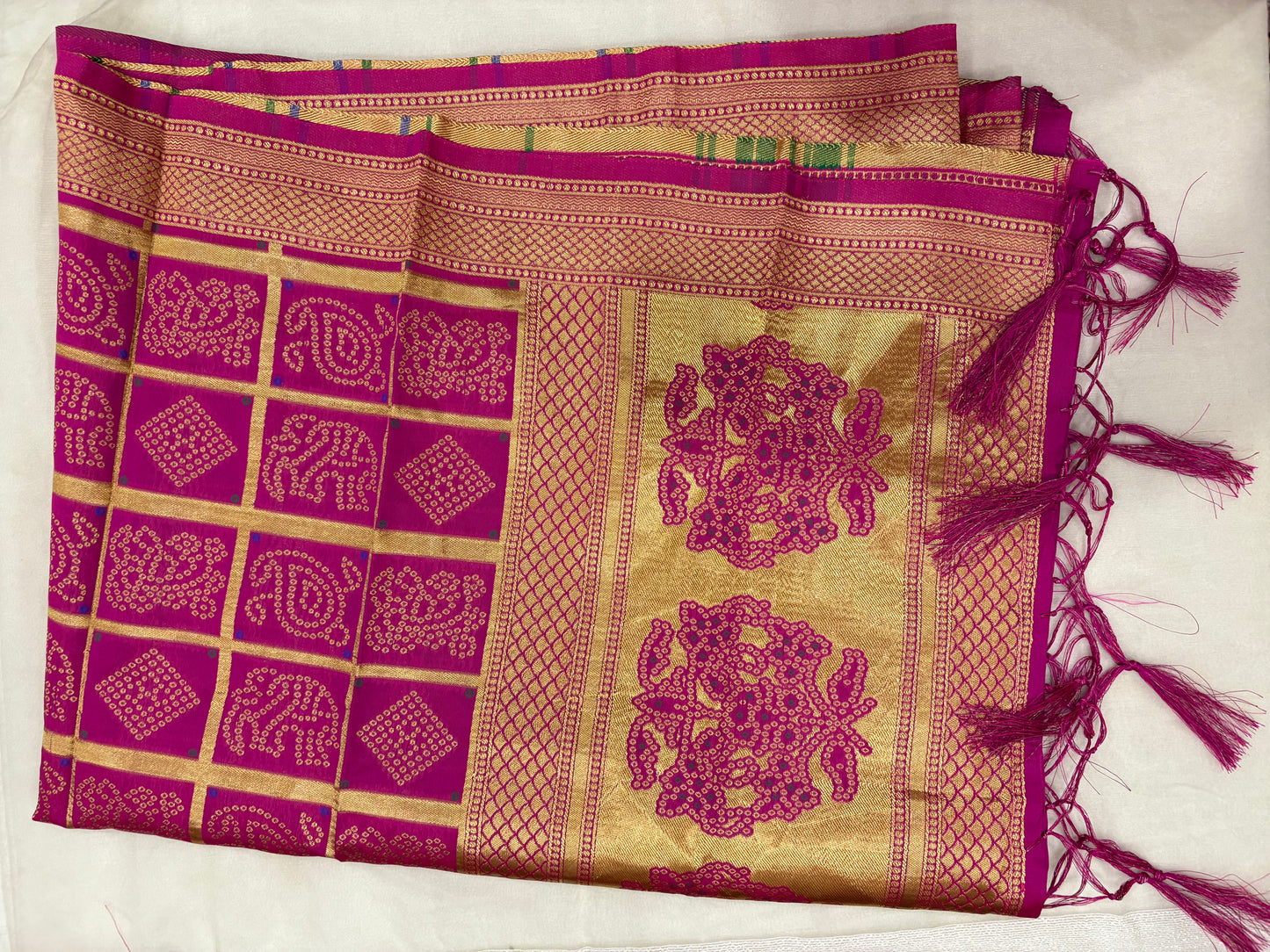 Cotton silk full Banarasi print 2.25m wide dupatta pink