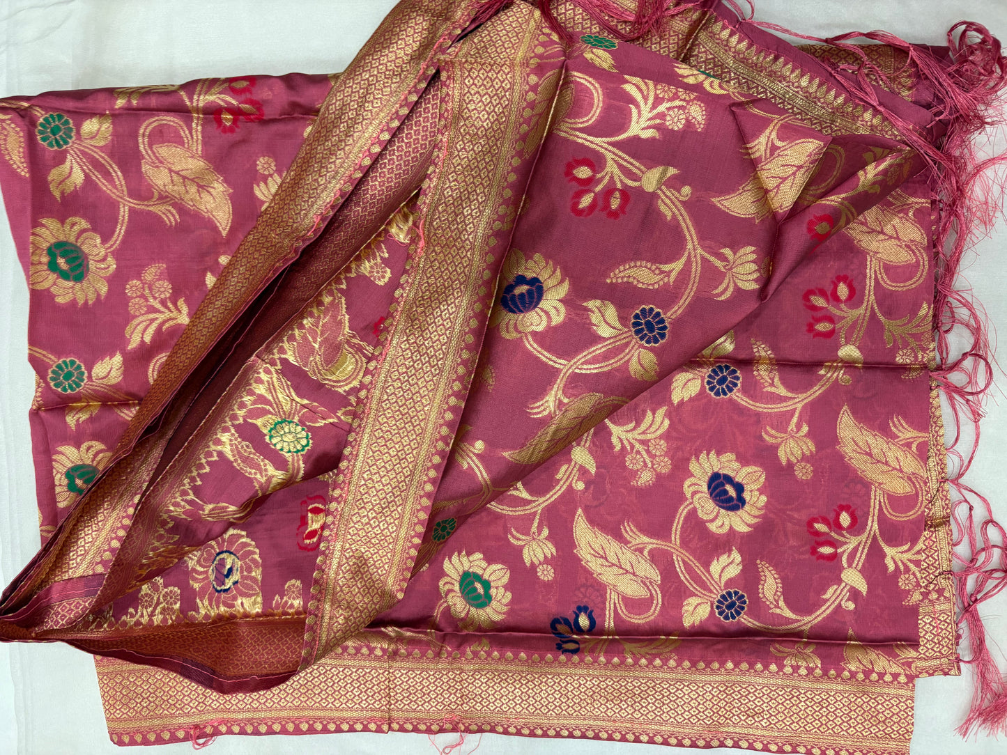 Cotton silk full Banarasi print 2.25m wide dupatta pink